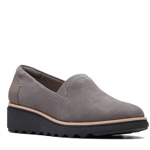 Clarks suede platform loafer